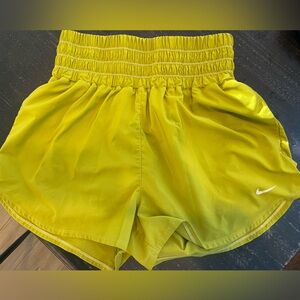 Women's Dri-FIT Ultra High-Waisted 3" Brief-Lined Shorts